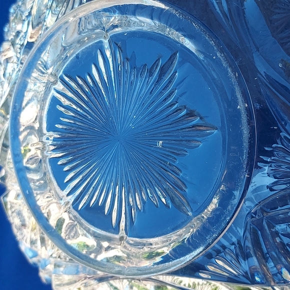 Pressed Glass sawtooth dish centerpiece Stunning piece of art EAPG MCM - Picture 15 of 17